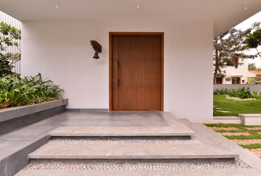 Architect Abin Chaudhuri courtyard house 