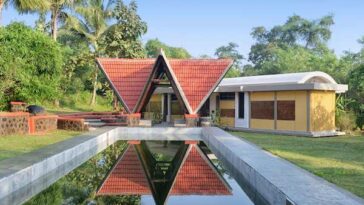 A Weekend Retreat House