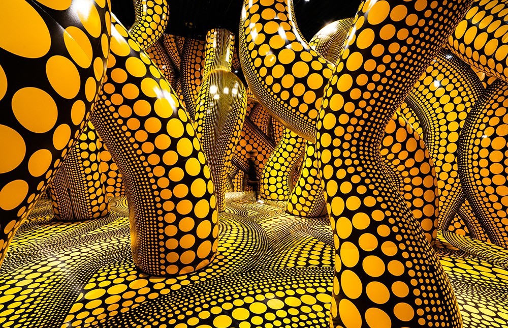 yayoi kusama artist research page