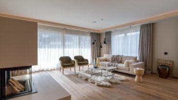 Minimalist style residence