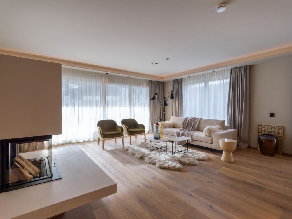 Minimalist style residence