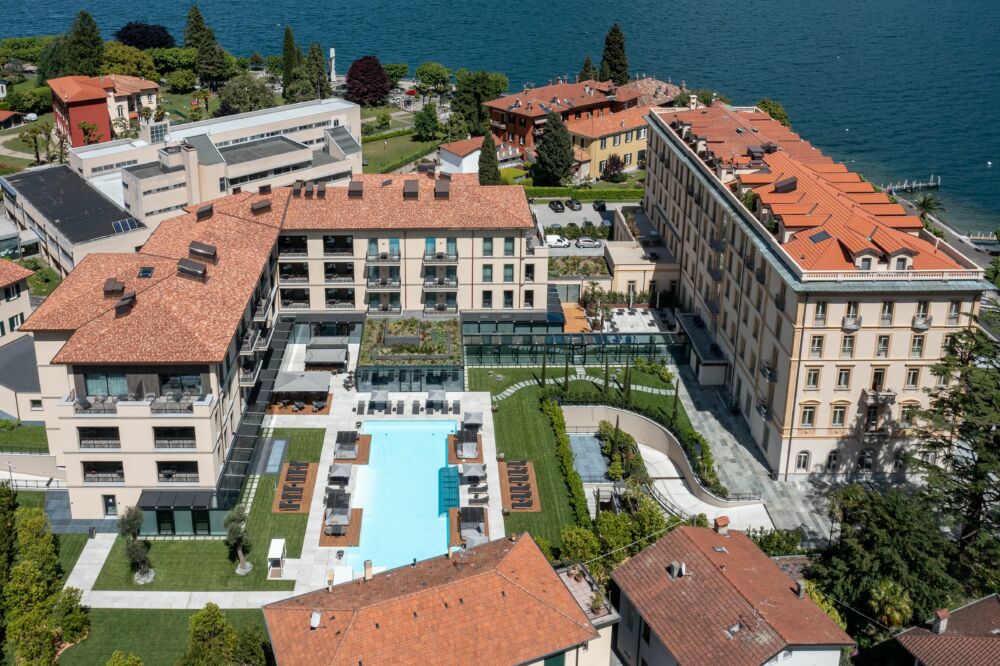 R Collection hotels