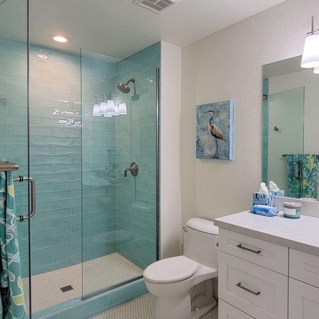 Selecting perfect Bathroom Tiles - Aqua Blue Tiles